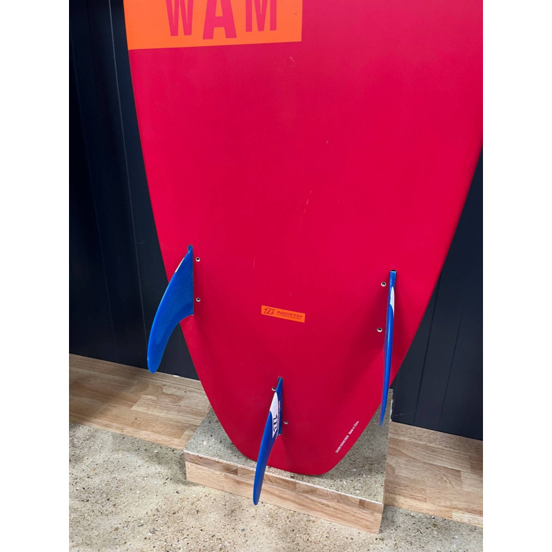 OCCASION NORTH WAM 6'1 ROUGE + HOUSSE